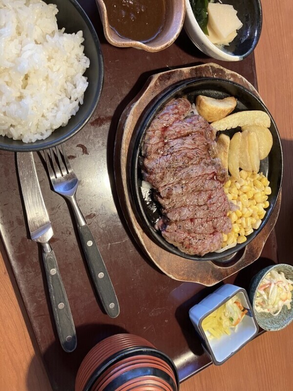 お休みの日に！！