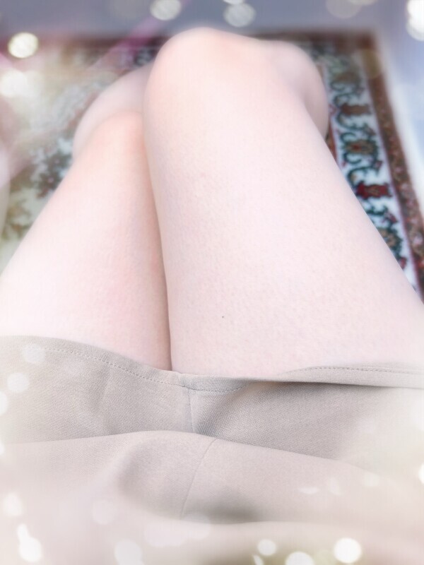真実は