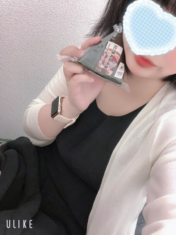 お腹いっぱいいっぱい。