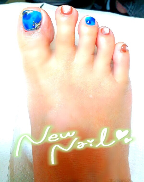 【フットネイルチェンジ】