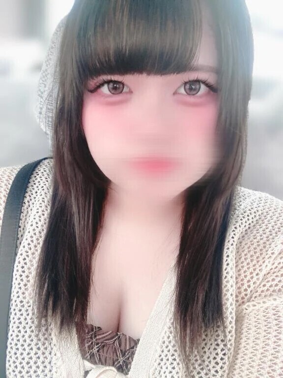 こひな出勤してまーす！！