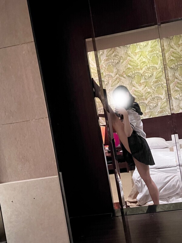 ❤︎脚ドンっ❤︎