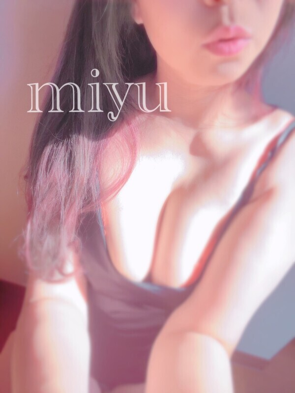 (⁎ᴗ͈ˬᴗ͈⁎)
