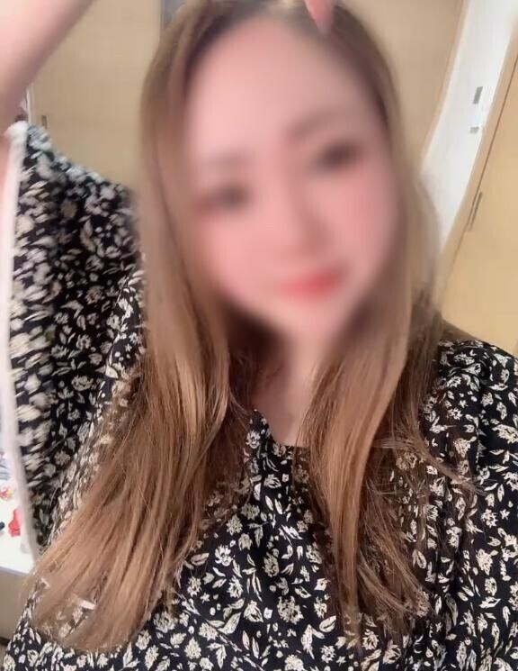 出勤∠(　?-? )／