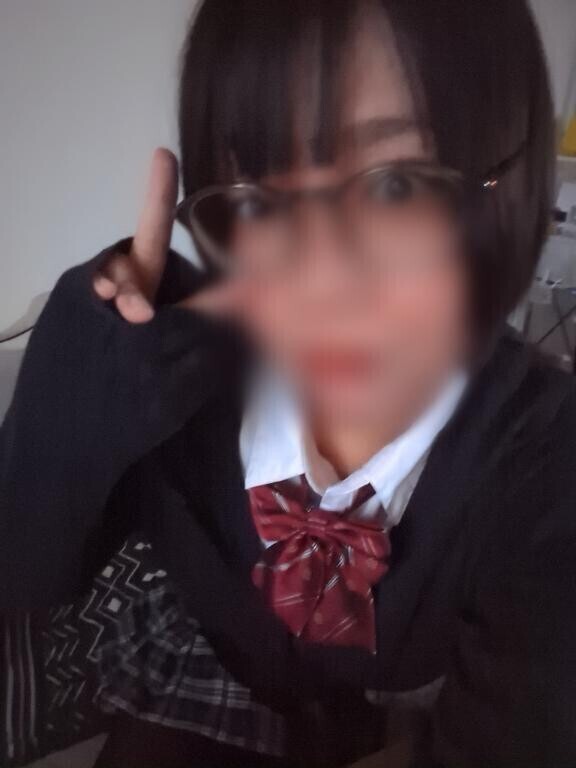 制服で伺います?????