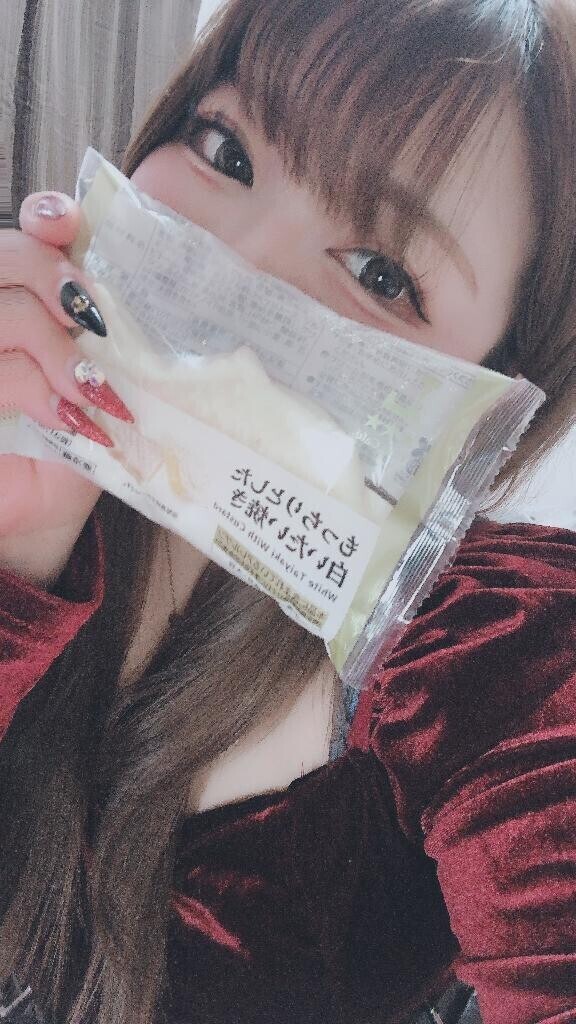 クリームはクリームでも?