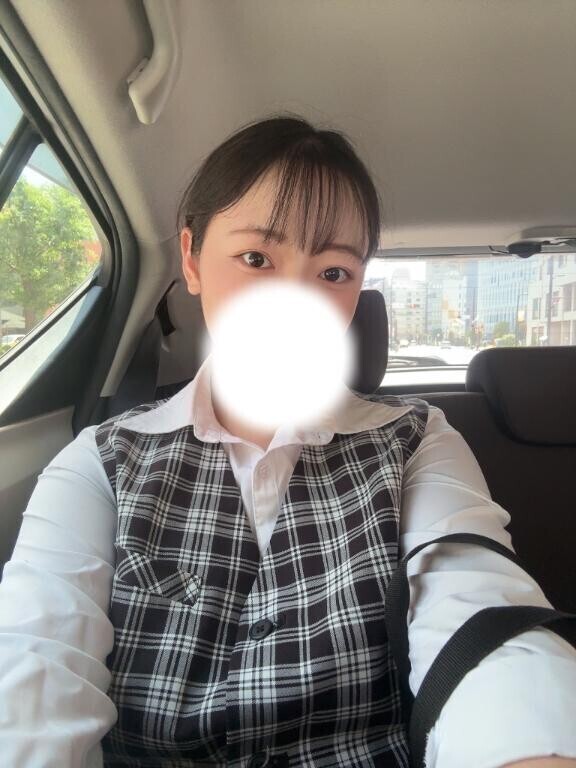 しゅっっ