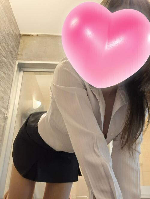 連休明け。