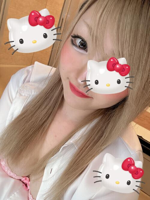 カラコン変えた♥