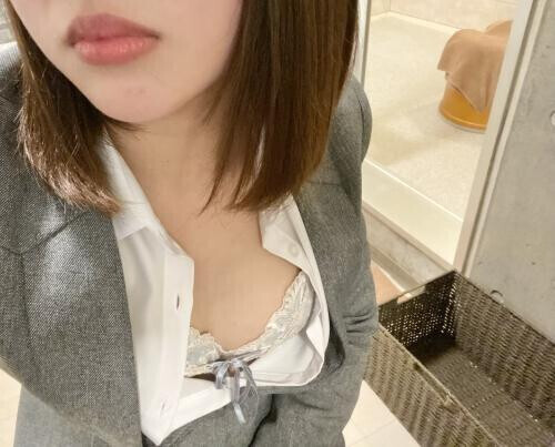 本日((꜆꜄ ˙꒳˙)꜆꜄꜆ｼｭｯｼｭｯ