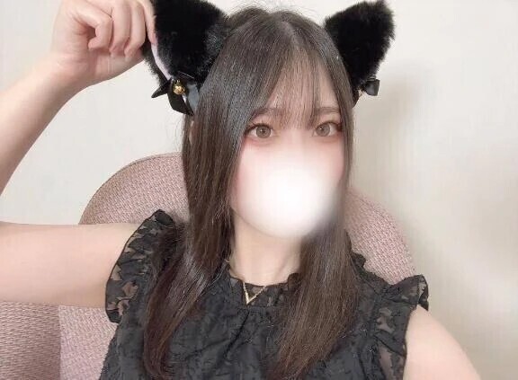 黒猫さんに甘えてね🐈‍⬛🌙