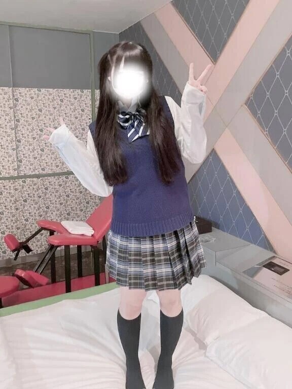 ​​​​​​​【勃起不可避】朝からハードすぎるかも///