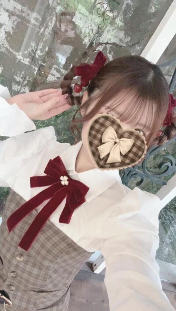 (ᴖ ̫ᴖ  )♪