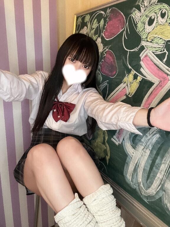 😷