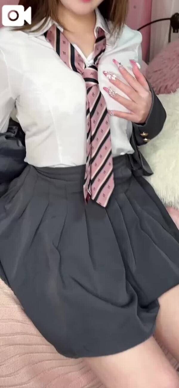 透けてる？😳♡
