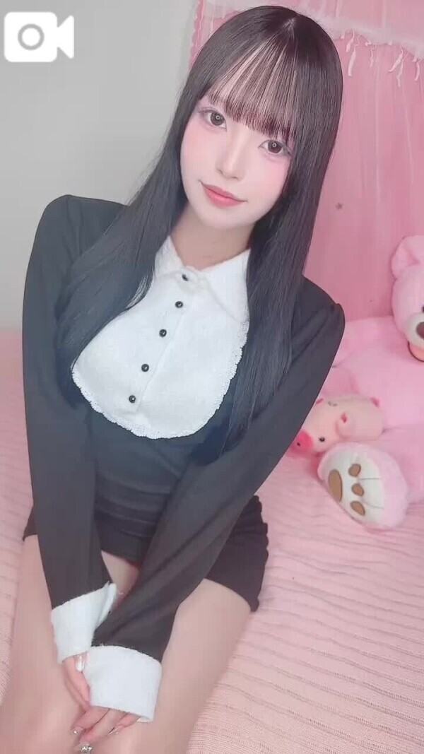見えそうで全然見える