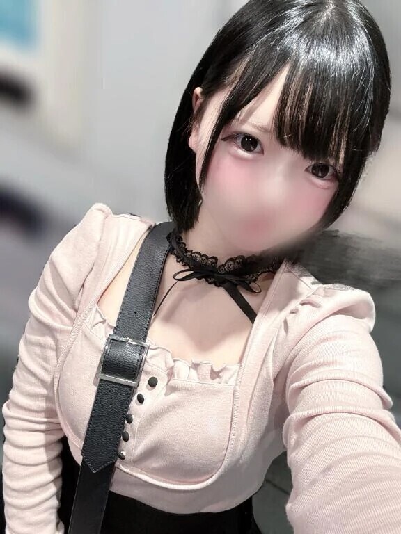 🍑出勤報告！ 髪色変えたよ♡