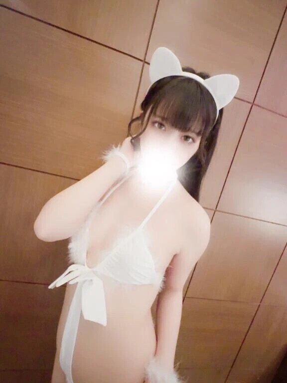 露出多めのコスプレ///💗