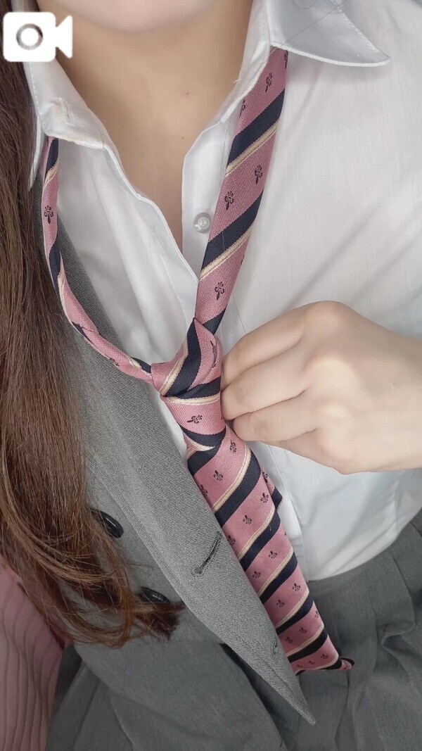 チラ見せ😶🩷