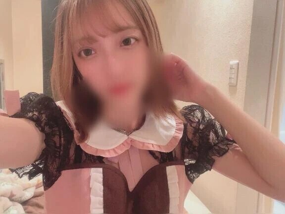 隣、空けておいてね🤍