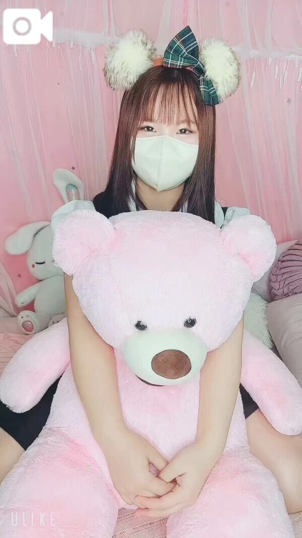 新しく撮ってもらいました〜❤️