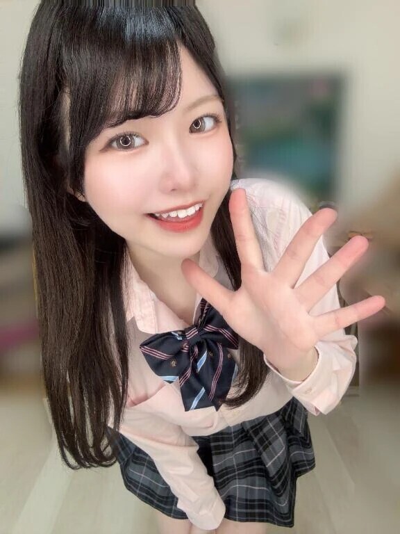 はるばる参上∠(　˙-˙ )／