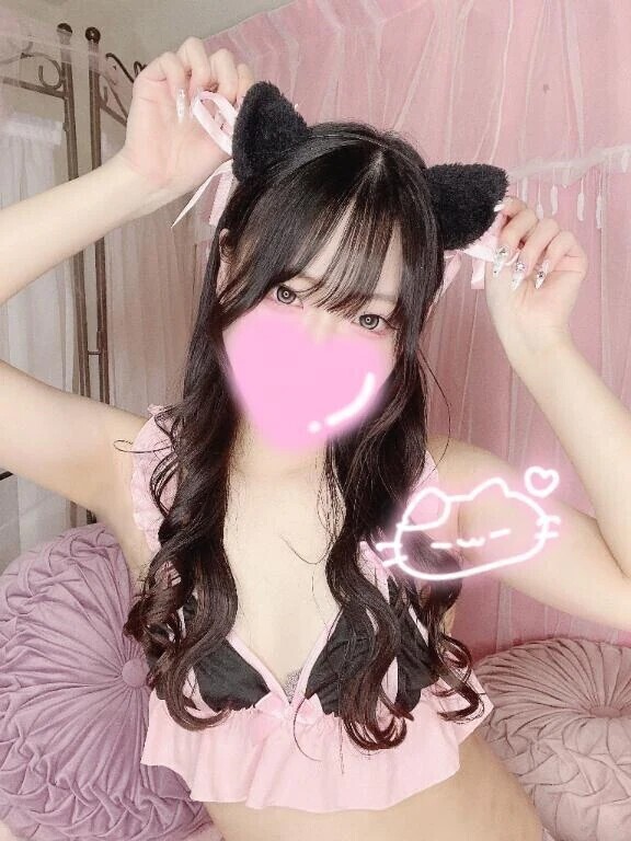 にゃん🐈‍⬛🎀