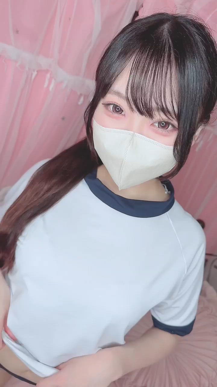ぬぎぬぎ♡