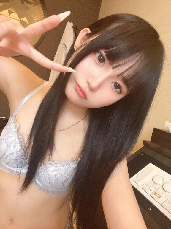 (^_  ̫ _^∩)~♡
