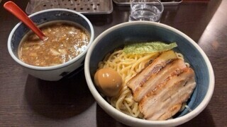 つけ麺は.........