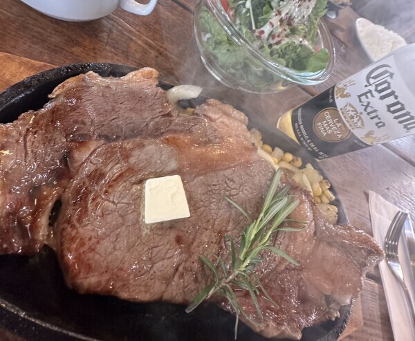 肉マニアやよこ