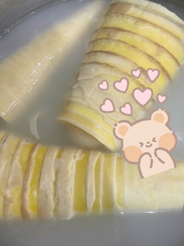 にょっきっき。