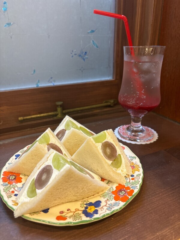 こんばんは🍇