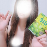瞳