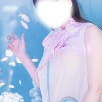 まるで?