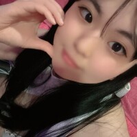さて、何もつけない、何も履かない女です