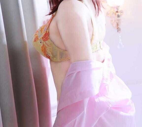 見えそうで♡