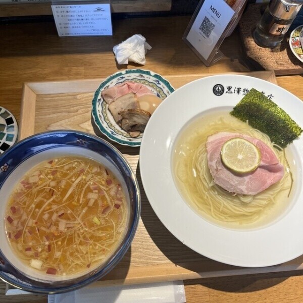 むにゃむにゃ(  ˊ꒳ˋ ) ᐝ