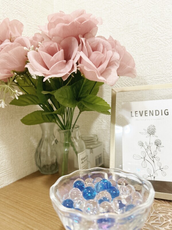 本日19時まで出勤します🌼*･