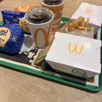🌕🍔