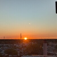 大きな窓から…👀✨