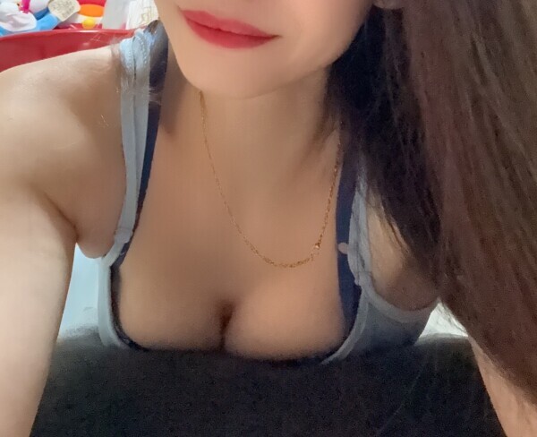 夜も更けてきました