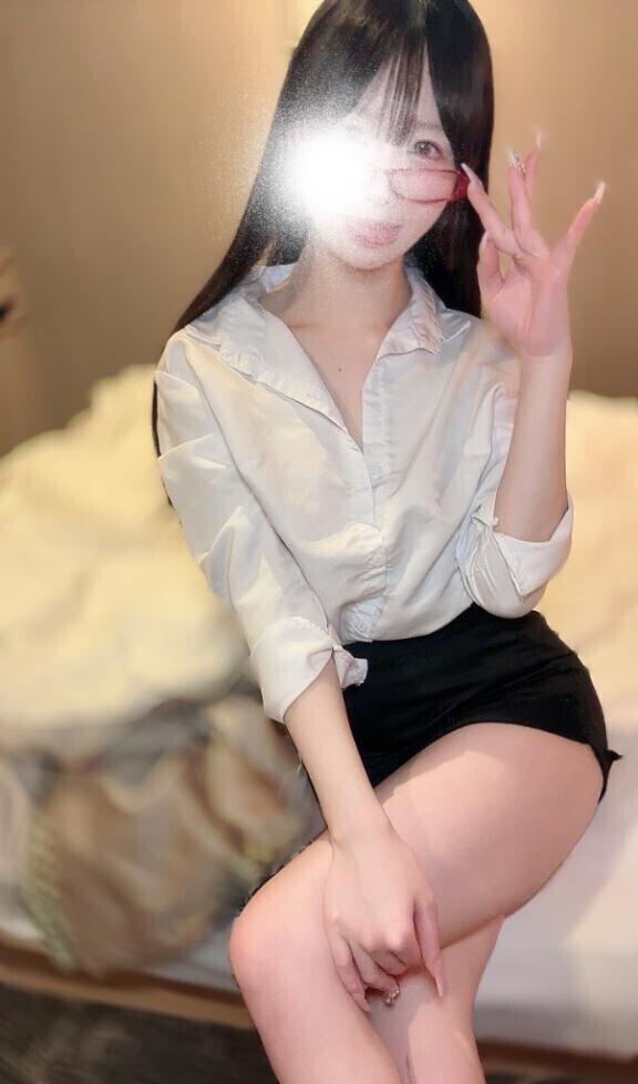 やうやう硬くなりゆくオチ◯ポ?