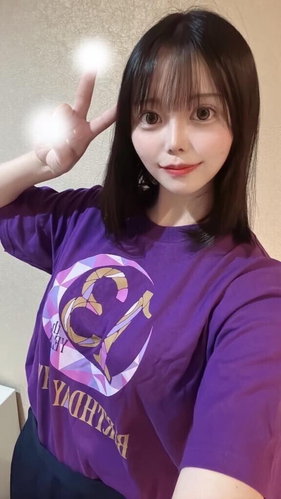 なんのTシャツかわかるかな？💜