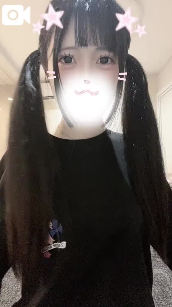目が合って？はにかんで︎☺︎♡