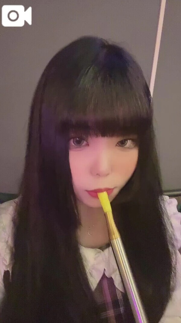 もくもく︎︎☁