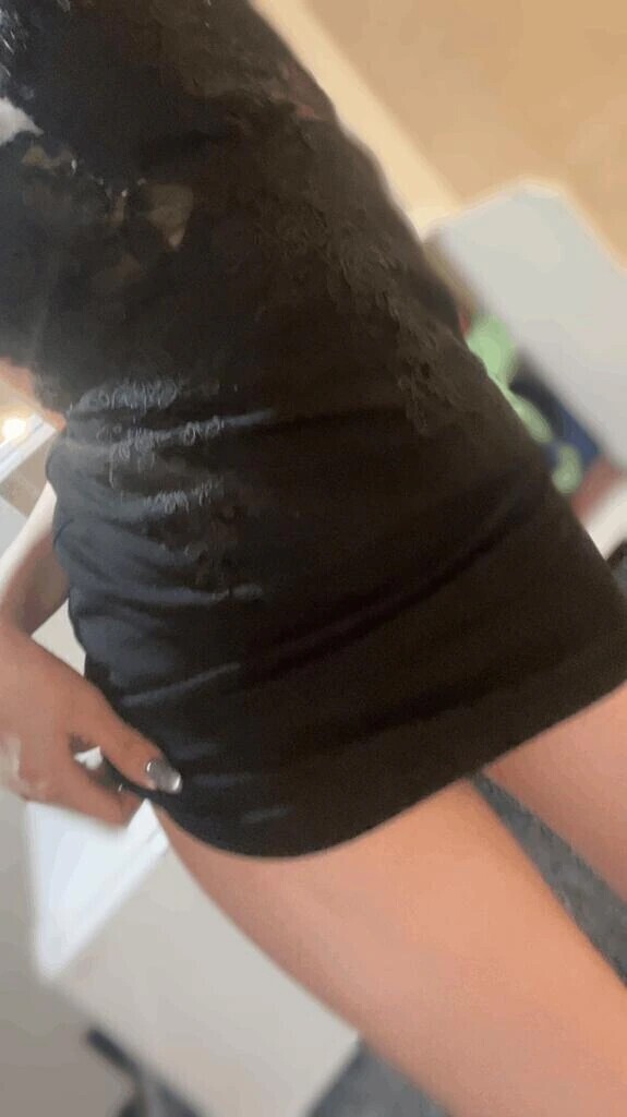 となり空いてます💏