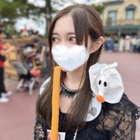 密室で…？