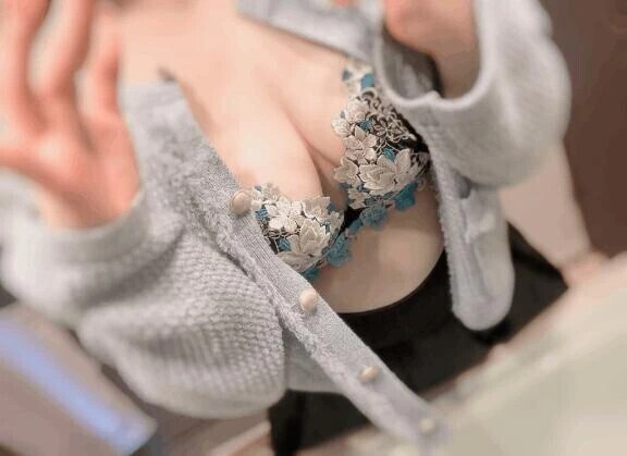 ちょっとだけ誘惑♡♡