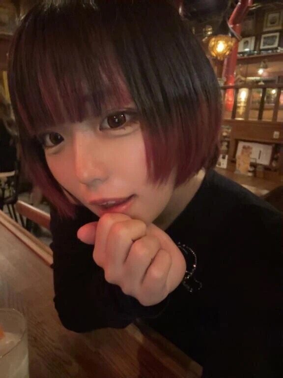 ꒰^ - ¬ - ^꒱zzΖ𓈒𓏸